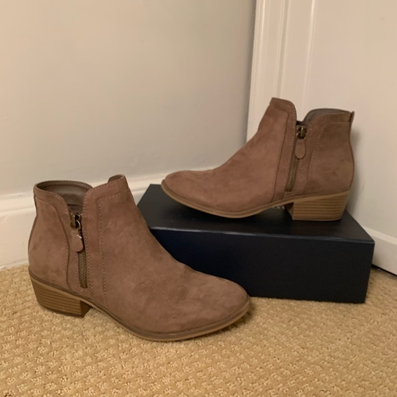 MIA Shoes - Suede Zip Up Booties